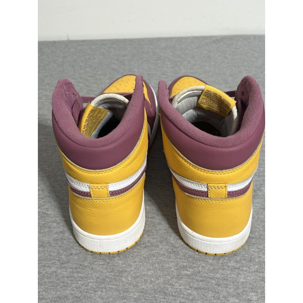 Air Jordan 1 Retro High OG Shoes Mens Size 11 Lakers 555088-706 - Picture 9 of 16